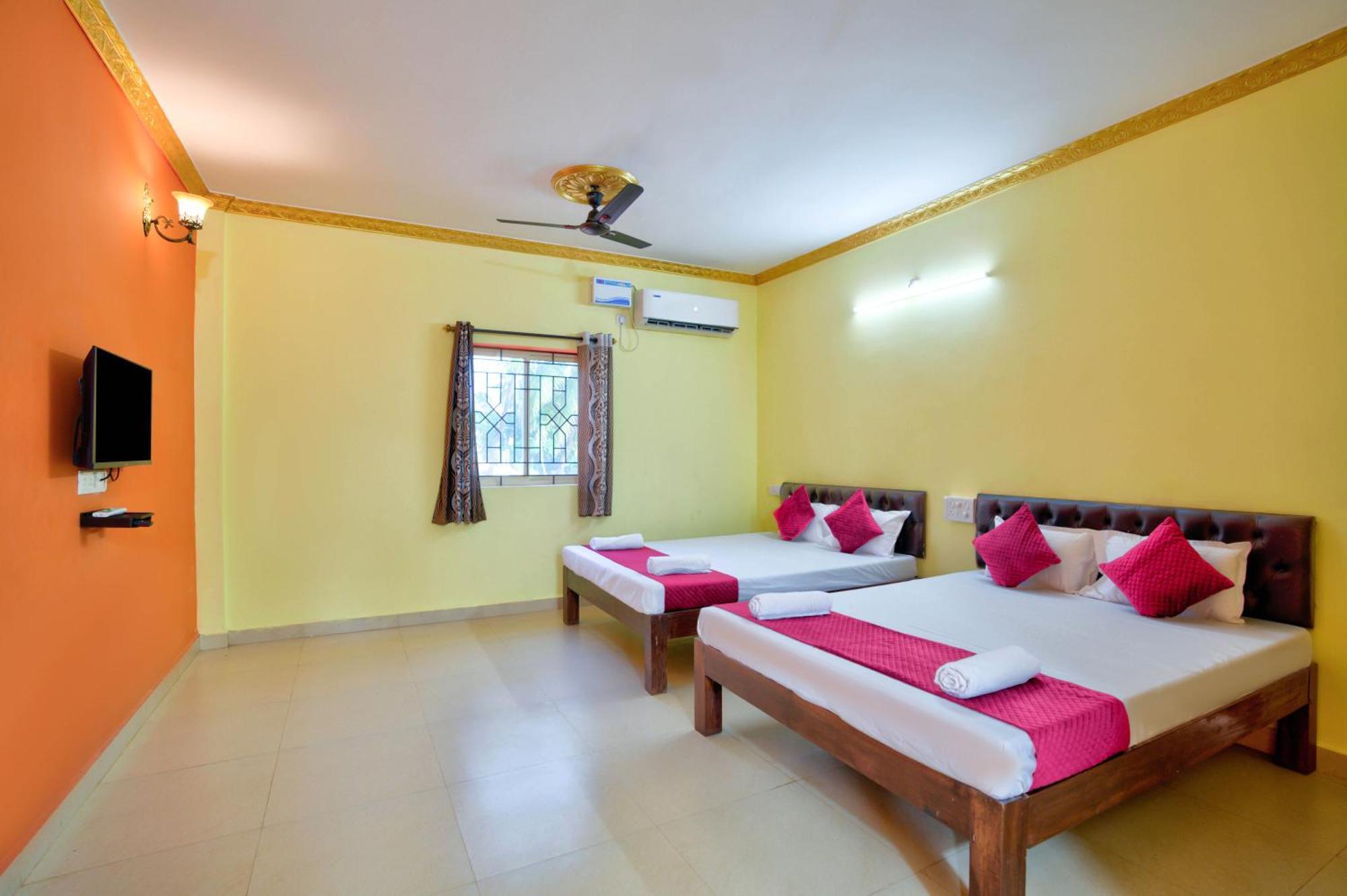 Hotel Savita Calangute Dış mekan fotoğraf